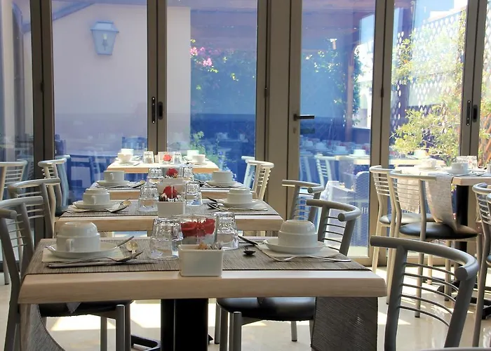 Otel Aphrodite 4*