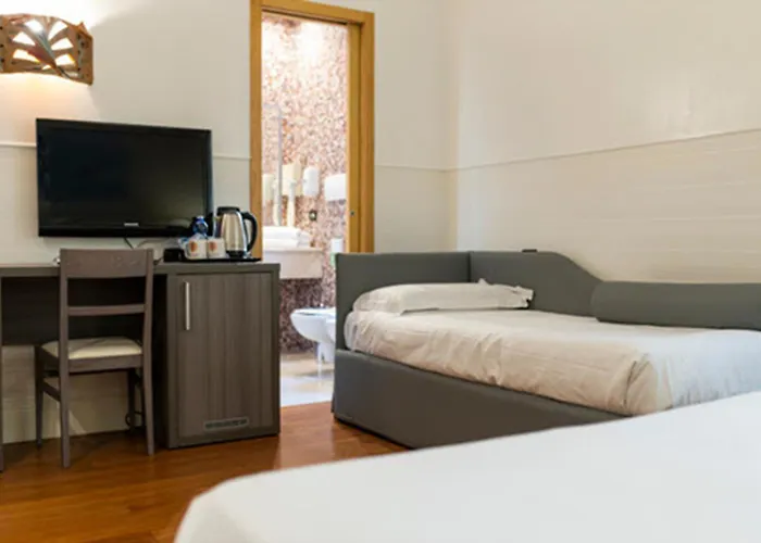 Aphrodite Otel 4*