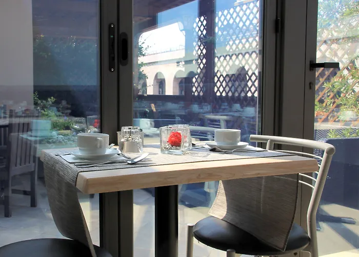 Otel Aphrodite 4*