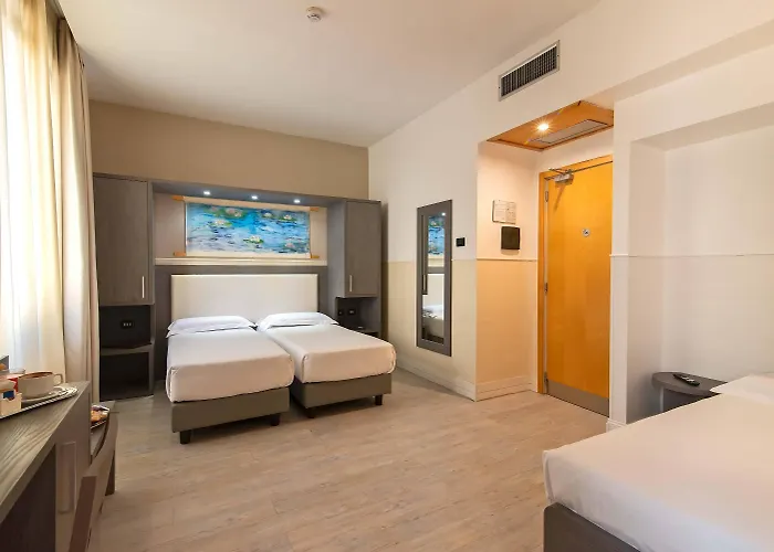 Hotel Aphrodite 4*
